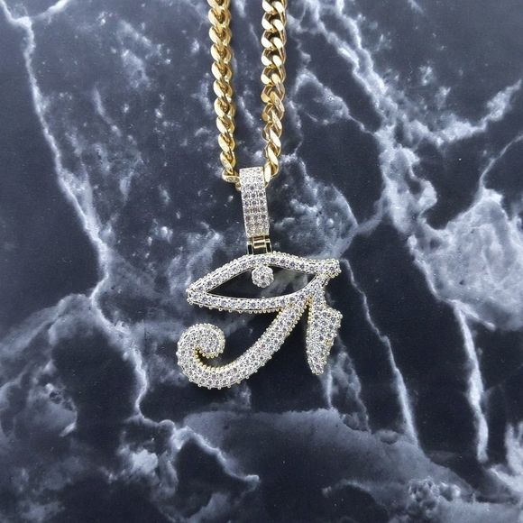 18" Cuban Chain & Gold Finish Eye of Horos Pendant - Picture 3 of 11